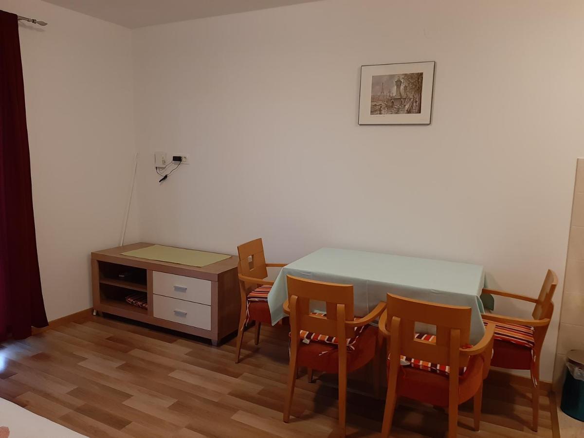 Apartments Nikola Caska Novalja Εξωτερικό φωτογραφία